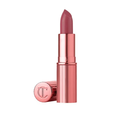 Charlotte Tilbury
Matte Revolution - So 90'S